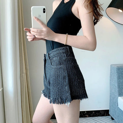 Irregular Frayed Low Waist Knitted Denim Short